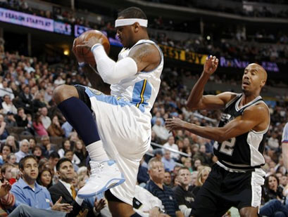 轻运动员提 轻运动员提