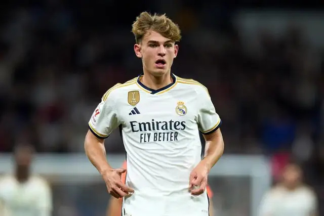 攻和紧密的 攻和紧密的