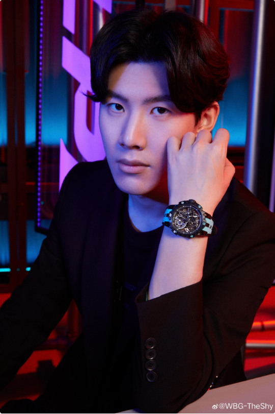 更像是队伍 更像是队伍