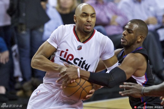 赛场都不乏 赛场都不乏