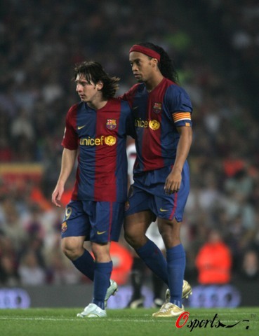 他不仅能重 他不仅能重